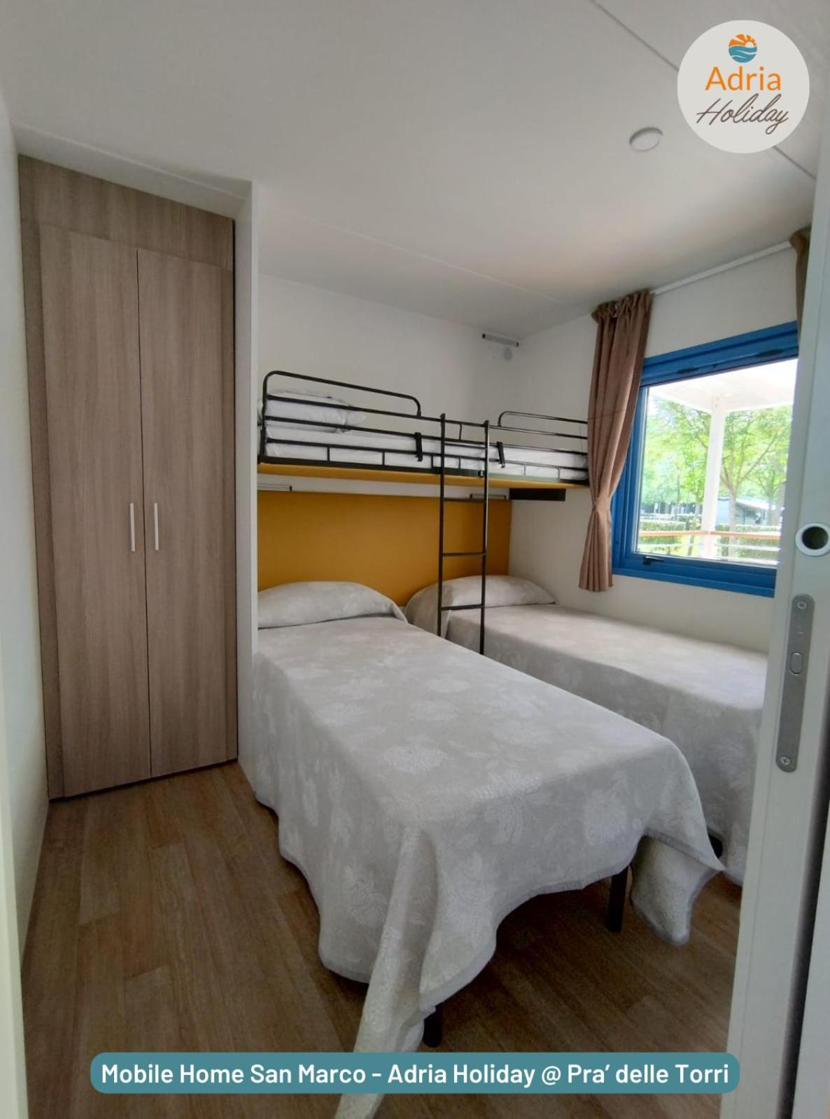 Pra' Delle Torri - Adria Holiday Mobile Homes Каорле Экстерьер фото